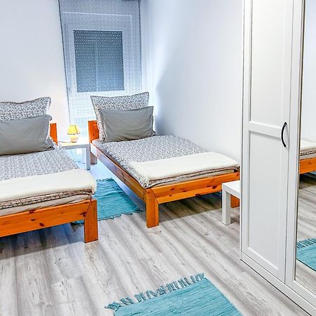 Komfort Home Bursport Bt. Haz Balatonfenyves Esterno foto