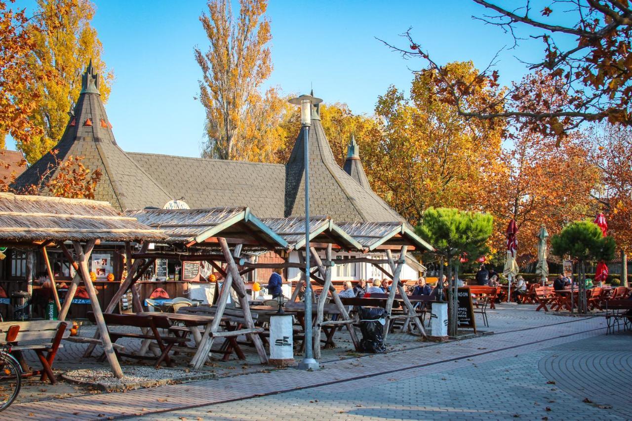 Komfort Home Bursport Bt. Haz Balatonfenyves Esterno foto