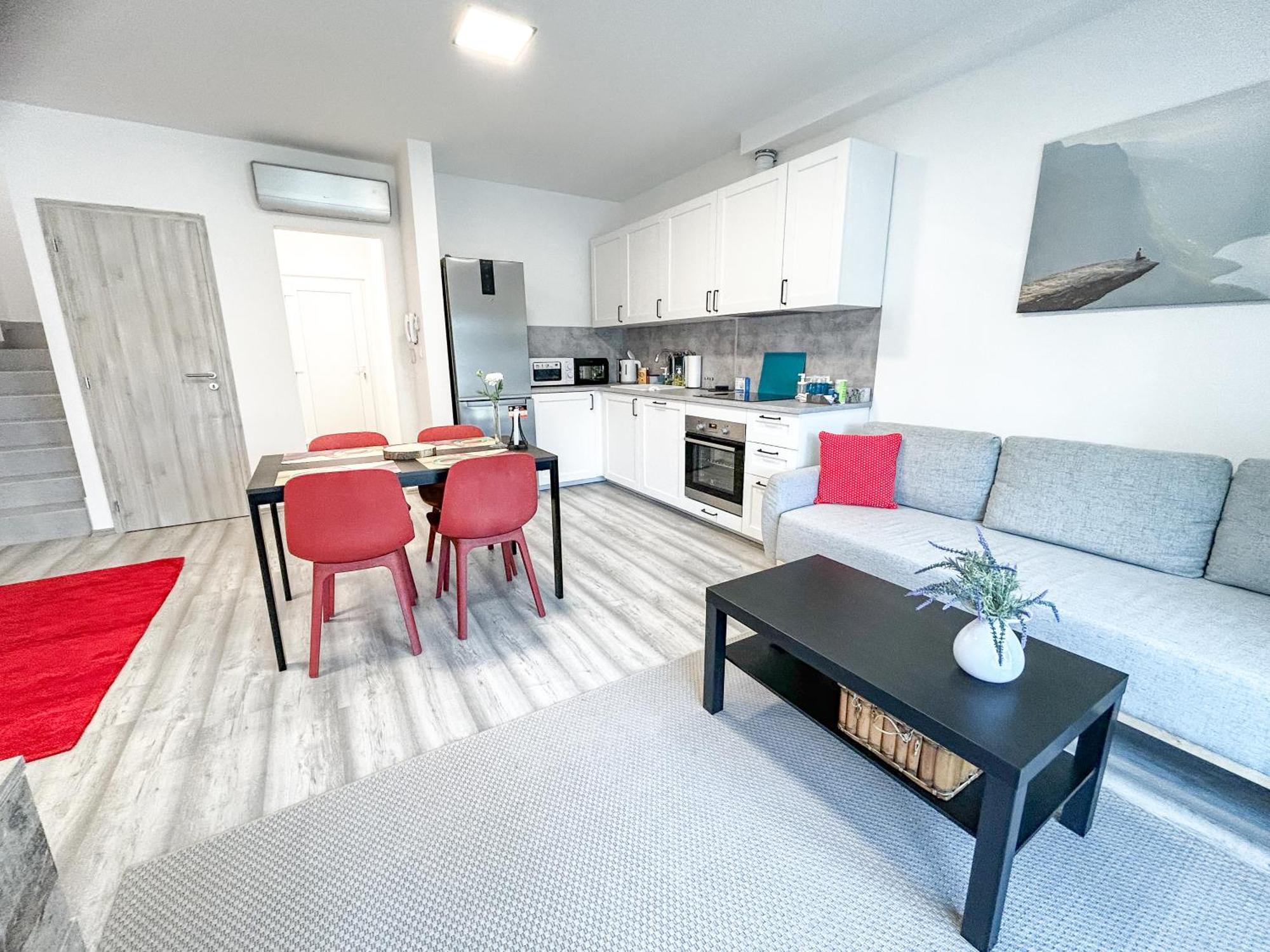 Komfort Home Bursport Bt. Haz Balatonfenyves Esterno foto